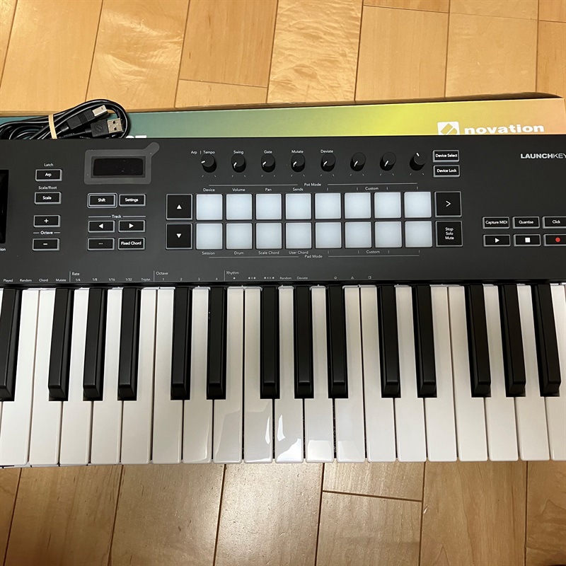 NOVATION Launchkey  37 MK3の画像